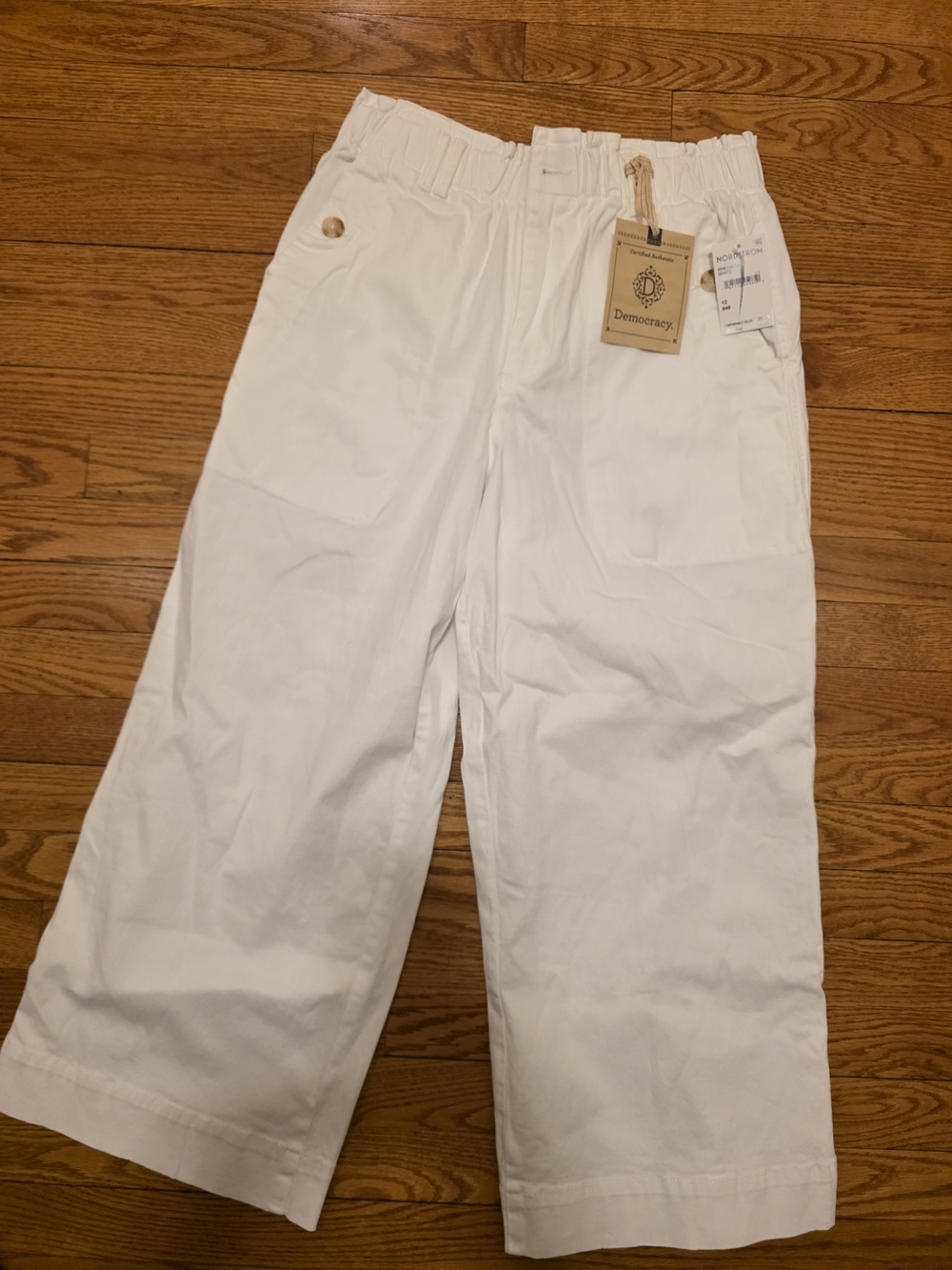 Democracy White Straight Leg Pants - Picture 3 of 3